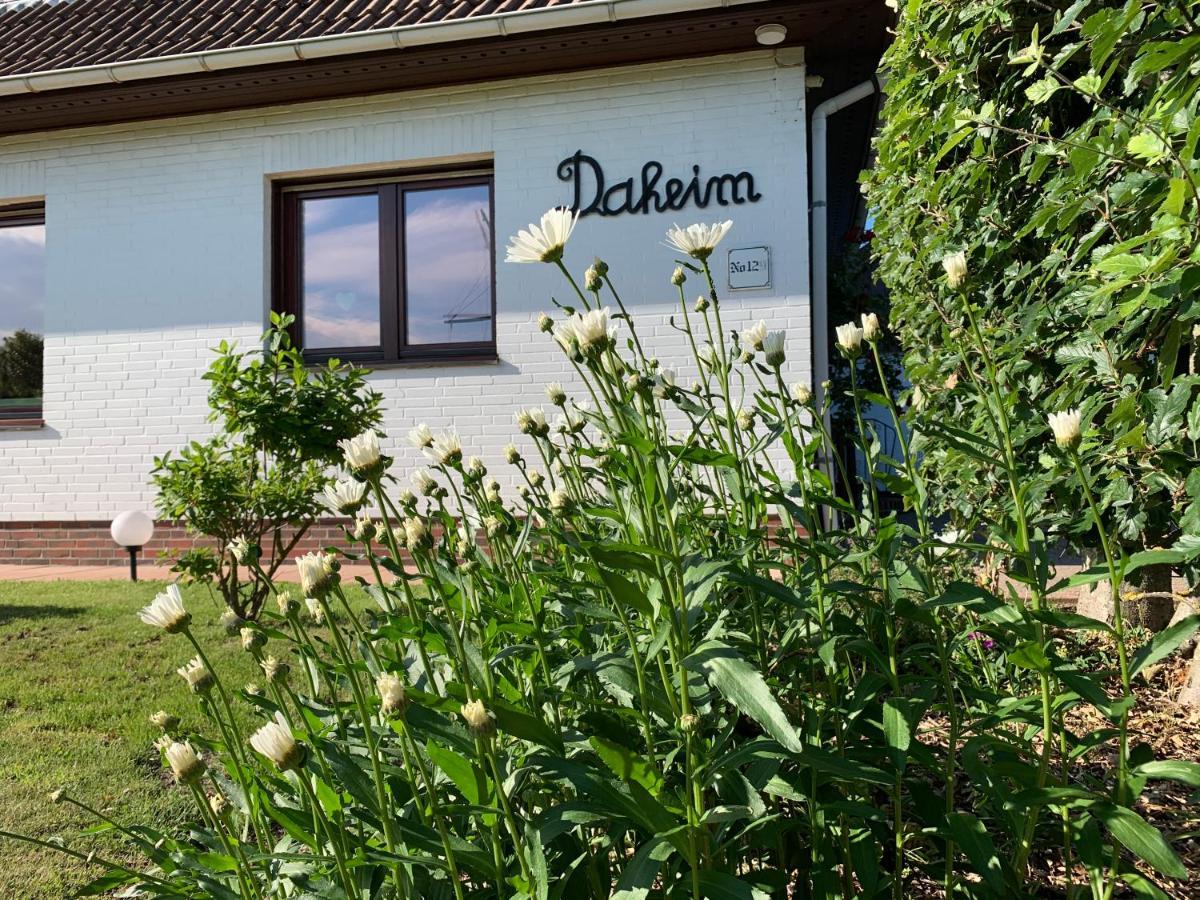 Haus Daheim Apartment Utersum Exterior foto